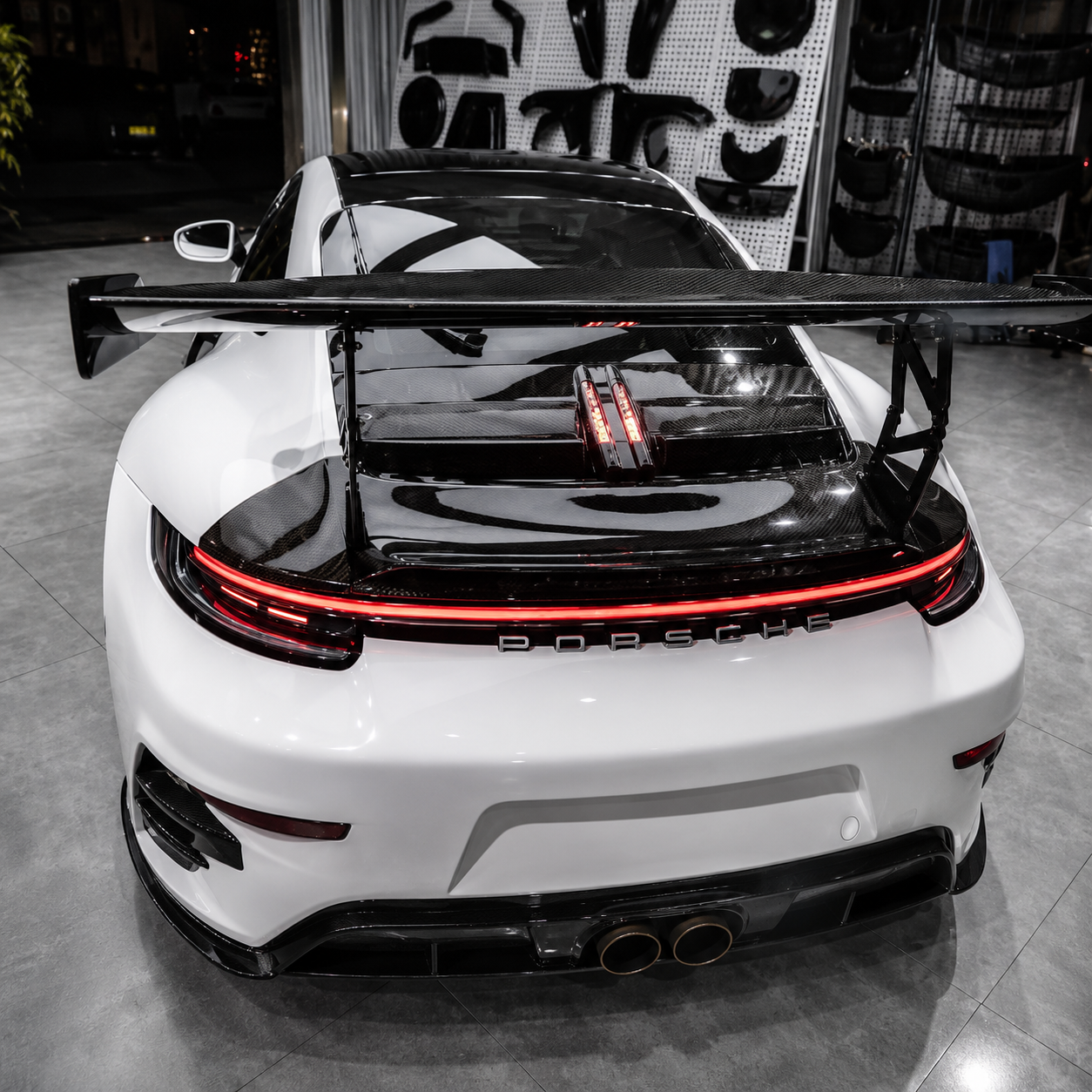 992 Carrera Keyvany